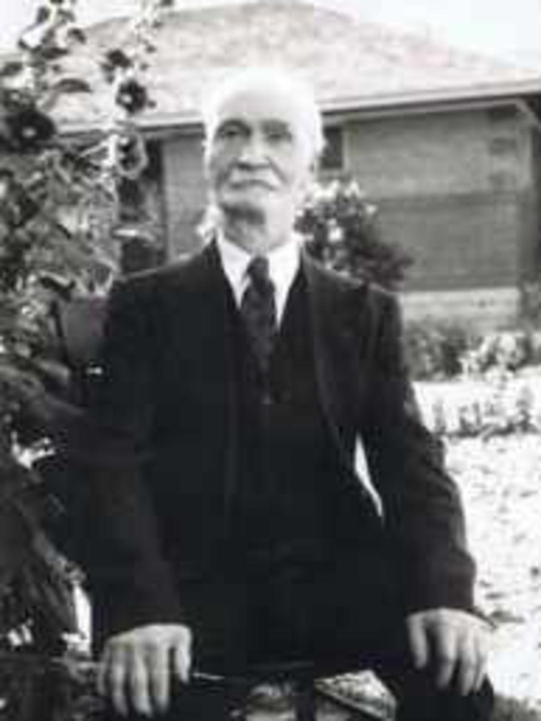 John Hutchison Moyes (1846 - 1942) Profile